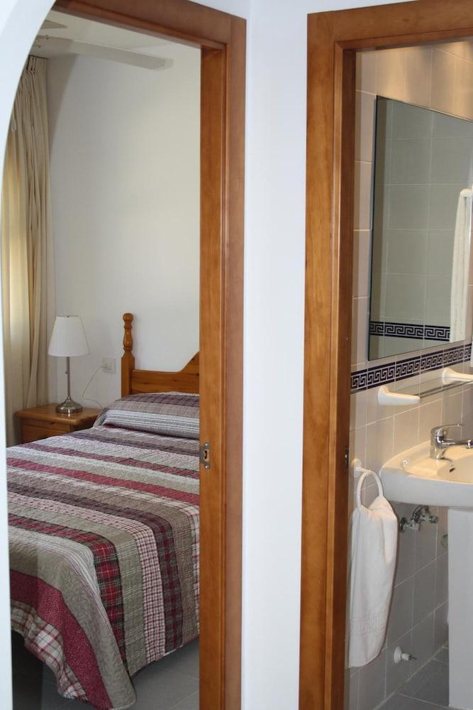 Apartamentos Torrelaguna Vera Εξωτερικό φωτογραφία