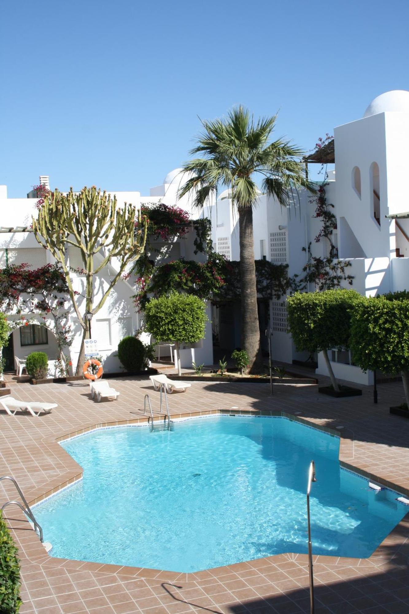 Apartamentos Torrelaguna Vera Εξωτερικό φωτογραφία