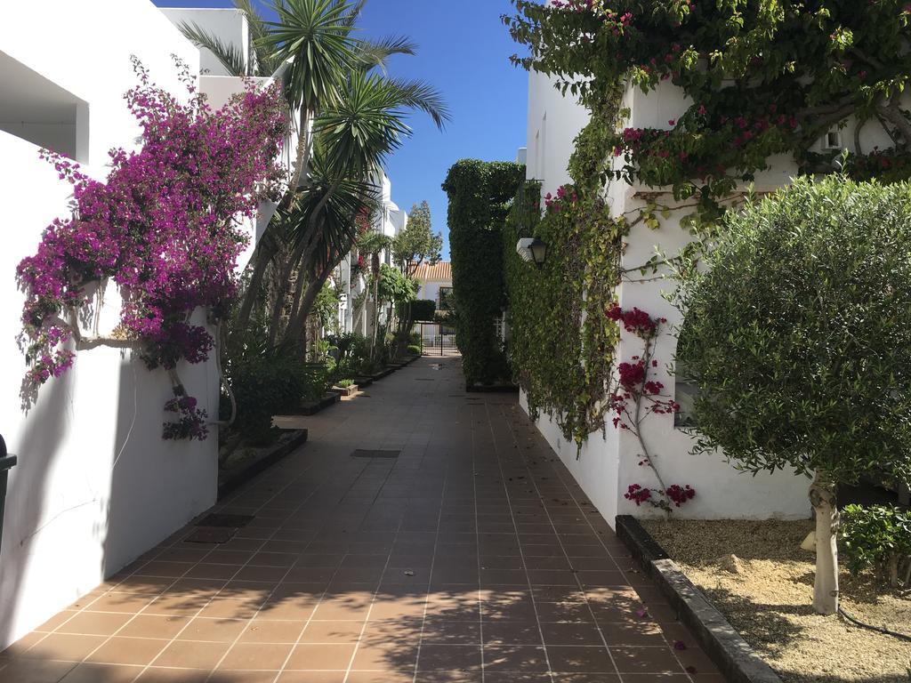 Apartamentos Torrelaguna Vera Εξωτερικό φωτογραφία